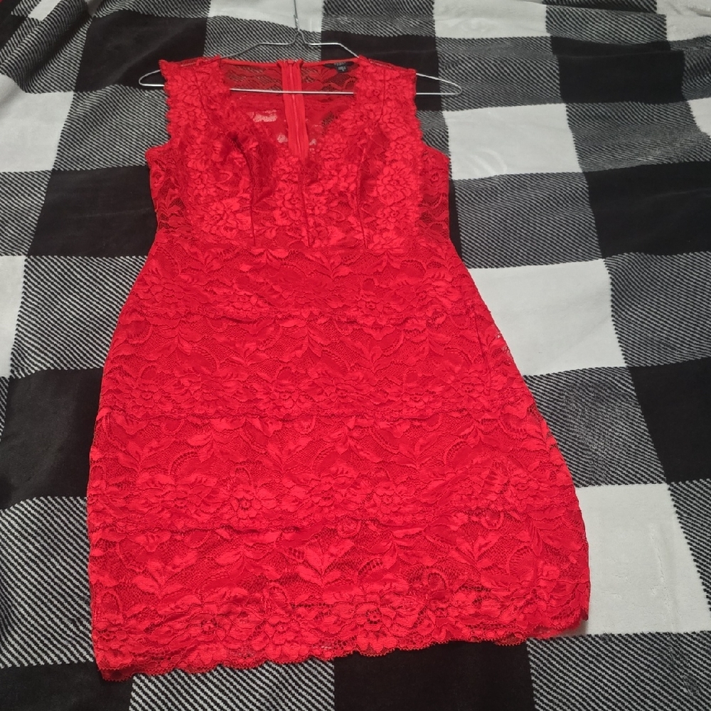Elegant GUESS Red Lace Dress Size S